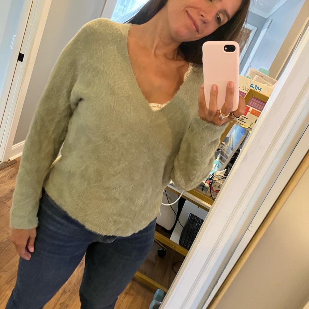 Rachel Zoe Soft Green V-Neck Sweater